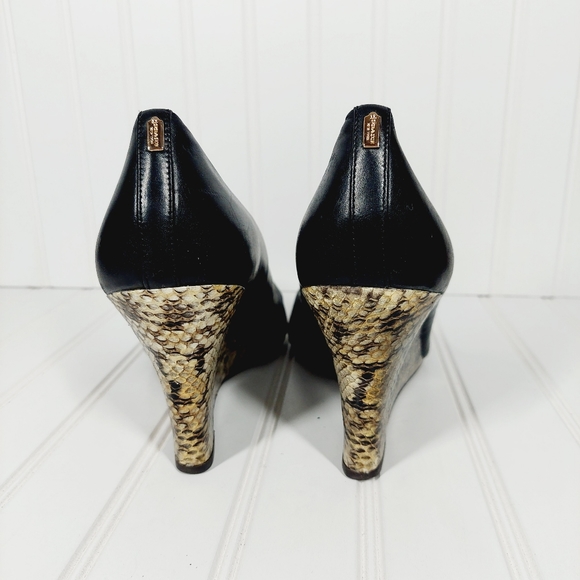 Coach Rileigh Black Leather Almond Toe Snakeskin Wedge Heel - Picture 8 of 10